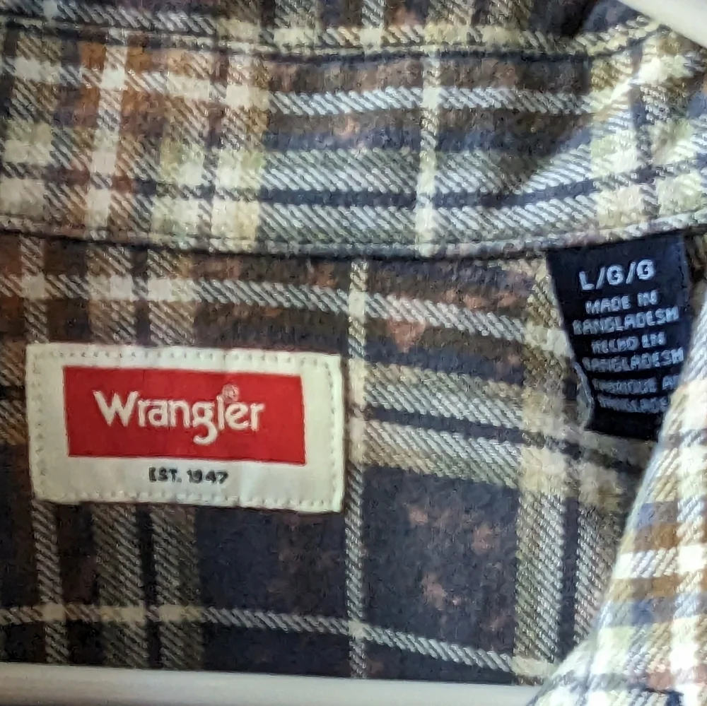 NWT Upcycled Handcrafted Dip Dyed Bleached Flannel Shirt Nashville - Picture 8 of 13